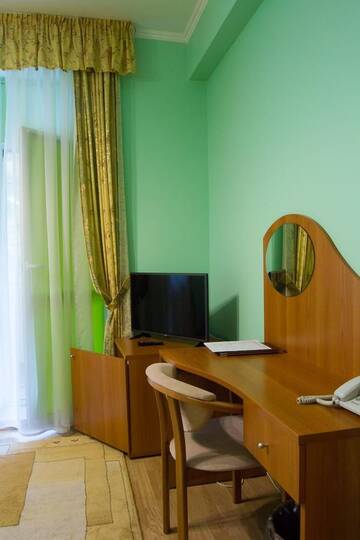 Фото номера Классический трехместный номер Мотели Motel Natali г. Podpolzʼye 17